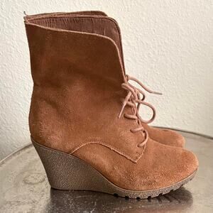 Mia Vintage Style Brown Suede Lace Up Ankle Booties size 6.5